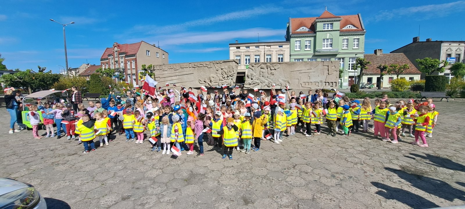 2 Maja - Dzień Flagi